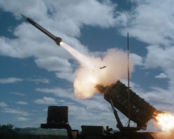 Россия использует ядерное оружие в случае "ракетного нападения" извне