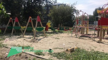 В барнаульском дворе появится детская площадка со скалодромом