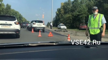 Пробка образовалась из-за серьезной аварии в Кемерове
