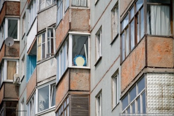 В Калининграде 42-летний мужчина разбился, выпав из окна многоэтажки