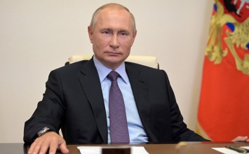 Владимир Путин рассказал о регистрации В России первой в мире вакцины от ковида