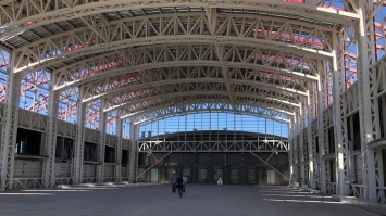 Реконструкцию спорткомплекса в центре Симферополя завершат позже намеченного срока, - ФОТО