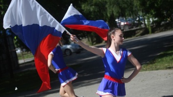 Стало известно, как Алтайский край отметит День Государственного флага