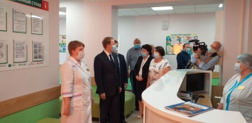 Губернатор Виктор Томенко инспектирует Волчихинский и Родинский районы