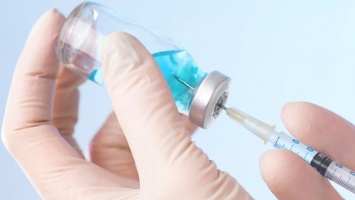 Заслуженный врач России призвал обязательно поставить прививку от гриппа