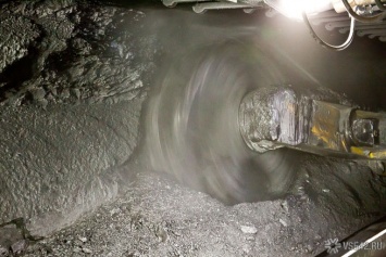 Два горняка госпитализированы после ЧП на руднике в Кузбассе