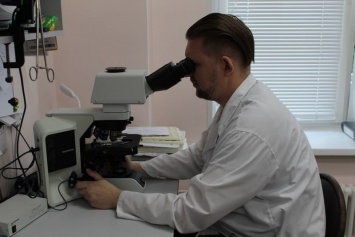 Минздрав более чем за 20 млн рублей приобрел два микроскопа и сканер для выявления опухолей