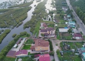 Томь в районе Белогорска продолжает снижаться