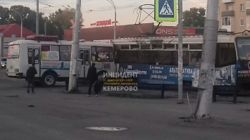 ДТП с маршруткой и трамваем произошло в Кемерове