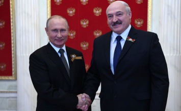 Владимир Путин пообщался с Александром Лукашенко по телефону