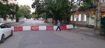 В Симферополе перекрыли движение авто возле перекрестка улиц Павленко и Калинина, - ФОТО