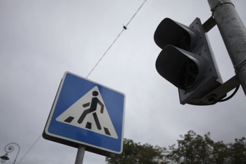 На двух перекрестках на Ленинском проспекте отключились светофоры