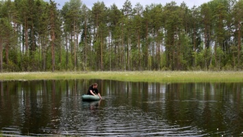 Загадочное лесное озеро нашли в российском нацпарке
