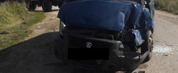 ГАЗель столкнулась с трактором в Калужской области