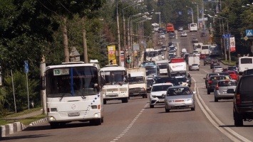В Белгороде в резко затормозившем автобусе из коляски выпала новорожденная