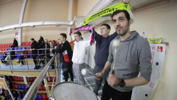 Алтайским болельщикам разрешили посещать спортивные матчи