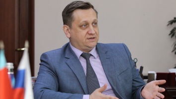 Министр образования Алтайского края пообещал пересмотр школьного меню