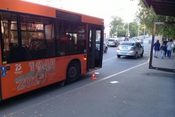 На Горького 7-летний велосипедист упал под рейсовый автобус