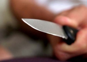 52-летняя ревнивица напала на сожителя с ножом в Райчихинске