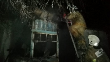 Три человека погибли на пожаре в Алтайском крае
