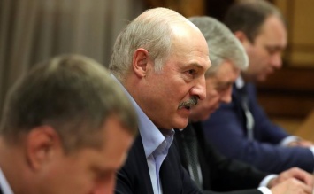 "Не для этого избирали": Лукашенко отказался отдавать власть