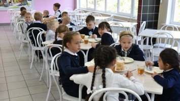 В школах Барнаула скорректировали меню бесплатного питания