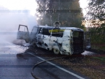 Машина «скорой помощи» сгорела на алтайской трассе по пути из служебной командировки