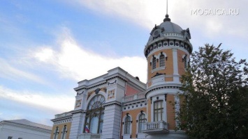Выставку, посвященную присвоению звания «Город трудовой доблести» открыли в Ульяновском музее