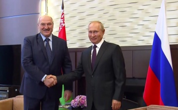 Песков раскрыл детали переговоров по поставкам вооружения в Белоруссию