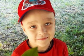 В Калининградской области собирают деньги для шестилетнего Антона с нейробластомой