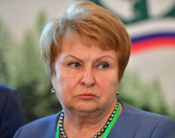 Депутат Пивненко намерена добиться снижения пенсионного возраста для северян, хотя сама его и повышала