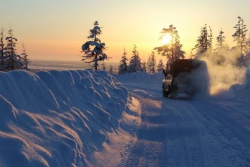 В Югре обустроят более 2 тысяч километров зимних дорог