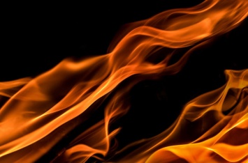 Биробиджанка едва не сгорела в собственном жилище из-за попыток просушить дом