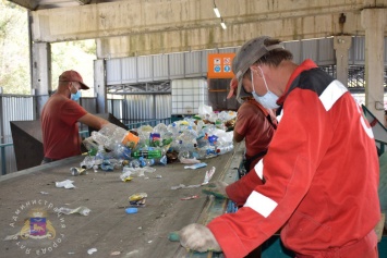 В Ялте планируют повысить показатель по вторичной переработке отходов