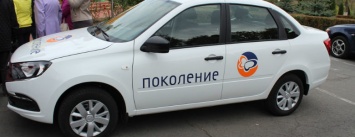 Ветераны Губкинского горокруга получил новый автомобиль от фонда «Поколение»