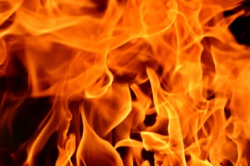 Женщина и двое детей погибли при пожаре в Якутии