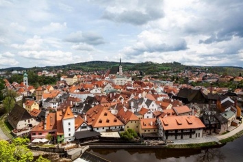 В Чехии ужесточили меры против распространения COVID-19