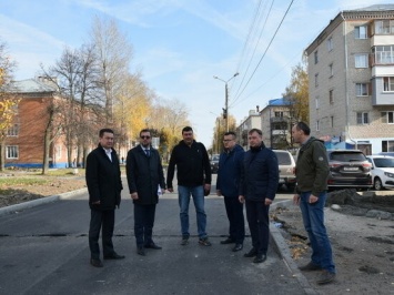 В Чебоксарах по улице Урукова комиссия проверила ход работ