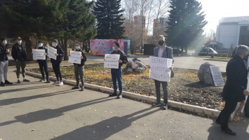 Сразу две протестные акции против повышения цен на проезд прошли в Барнауле
