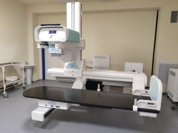 В ОКБ Ханты-Мансийска установили новый универсальный рентгеновский стол-штатив
