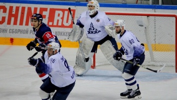 Хоккеисты «Динамо-Алтая» возглавили турнирную таблицу