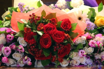 Кемеровчанин украл 11 роз из цветочного магазина