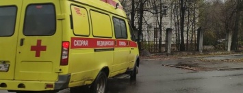 Жительницу Петрозаводска с COVID-19, температурой и кашлем продержали 4,5 часа в машине скорой и отправили домой