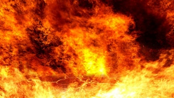 Алтайские пожарные дважды тушили горящие автомобили