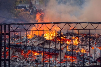 Жители Нагорного Карабаха сожгли свои дома в знак протеста