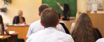 В школах Калуги и Обнинска возобновились занятия