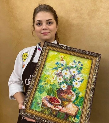 Студентка из Ростова взяла «золото» международного чемпионата за работу из шоколада