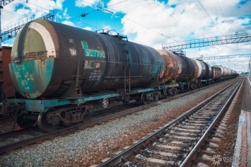 Два наезда поезда на подростков в наушниках произошли в Кузбассе за сутки