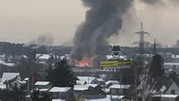 Серьезный пожар произошел в исправительной колонии Барнаула