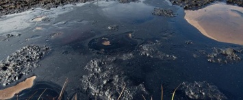 В Калуге неизвестные перекачали нефть из магистрального нефтепровода